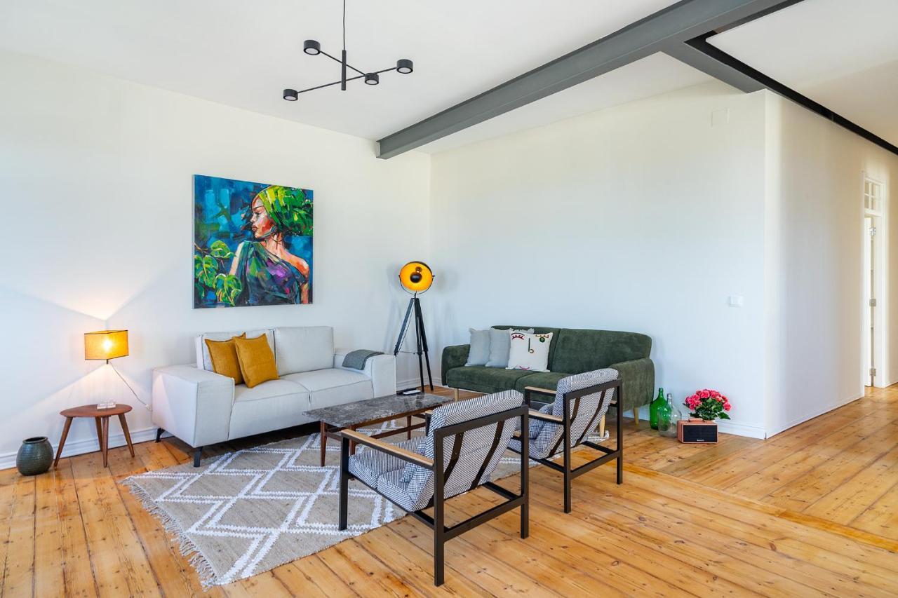 Apartment Whome - Brand New Luxury 4-bed With Riverside Views & Ac Lissabon
