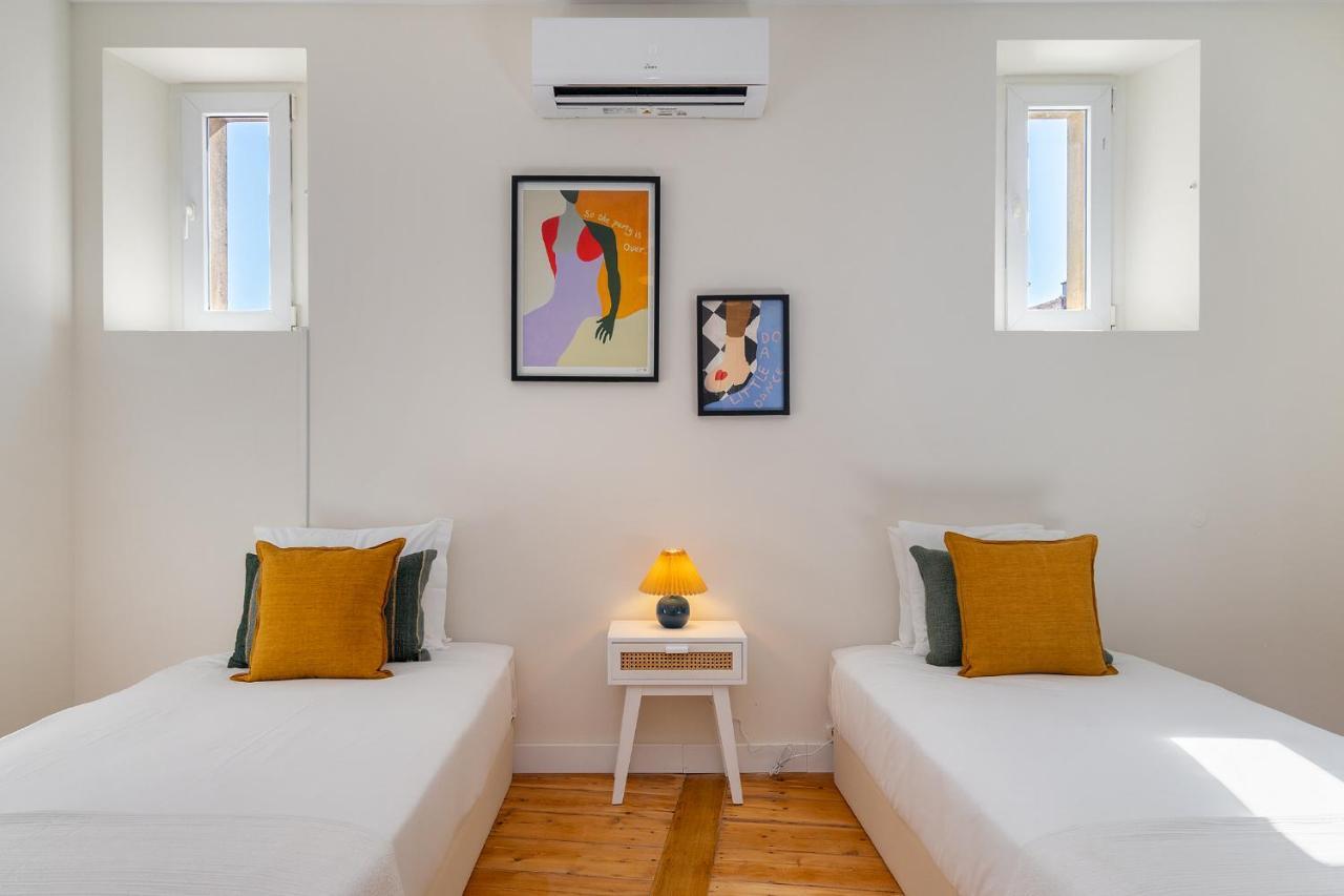 Whome - Brand New Luxury 4-bed With Riverside Views & Ac Lissabon